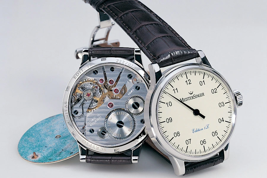 In Reminiszenz an die erste Emaille Uhr von MeisterSinger