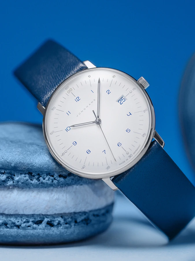 Junghans max bill Damen: Neue Farben im Bauhaus-Design