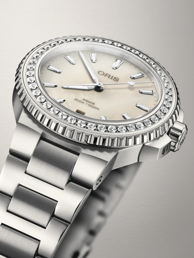 Oris Aquis Date Diamonds 36.50 mm: Neue Modelle mit Labor-Diamanten Oris Aquis Date Diamonds 36.50 mm: Neue Modelle mit Labor-Diamanten