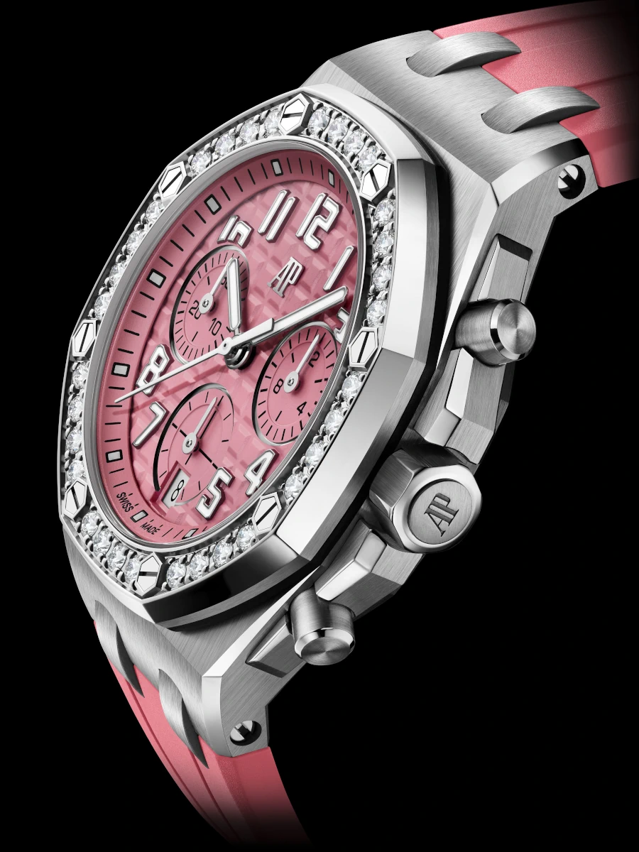 Den Sommer erleben mit der 37 mm Royal Oak Offshore Chronograph Automatik