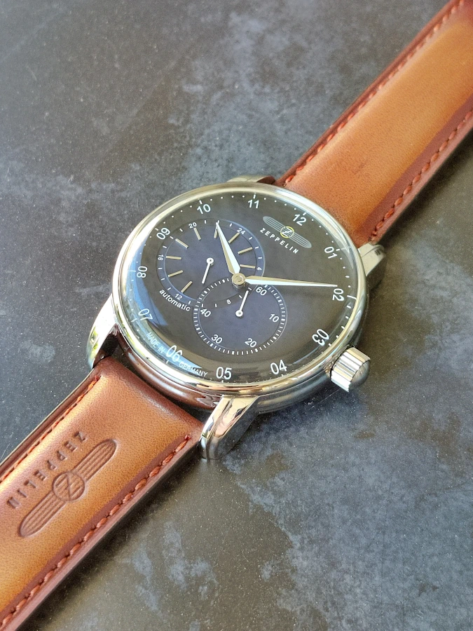 Uhr des Monats: Zeppelin – New Captains Line 86623 Uhr des Monats: Zeppelin – New Captains Line 86623