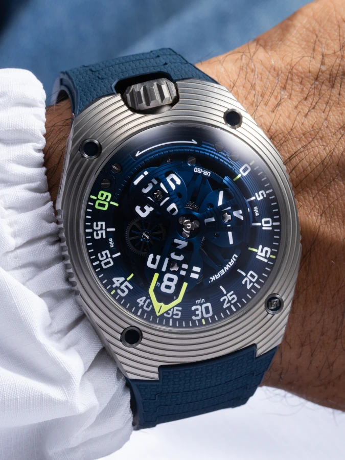 URWERK UR-150 Blue Scorpion: Revolution in der Haute Horlogerie